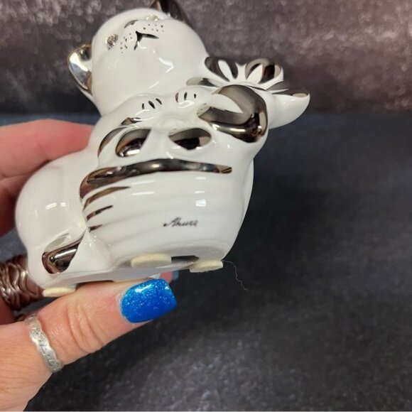 Ahura Ceramic Cat Figurine Swarovski Crystal Eyes, Silver Painting Details - Picture 9 of 14